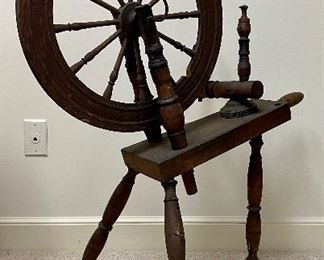 Item 494:  Antique Spinning Wheel: $45