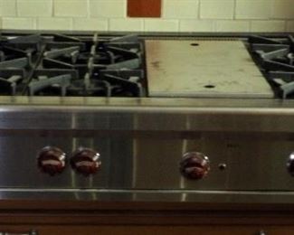 Wolf 6 Burner Gas Range, 48" x 27"