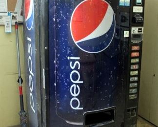 Dixie-Narco Coin Operated Beverage Vending Machine Model DN501EMC/SII-9, Powers On, 73" x 37" x 36"
