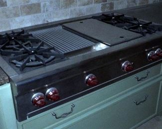 Wolf 6 Burner Gas Range Top, 48' x 27"