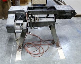 Kalamazoo Metal Cutting Band Saw Model 610D, Powers On