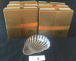 BACCARAT CRYSTAL SCALLOP SHELL DISHES