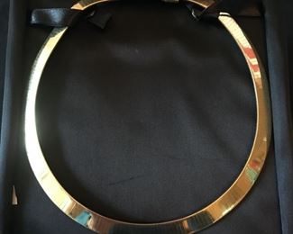 BEAUTIFUL 14K GOLD NECKLACE MADE IN ITALY