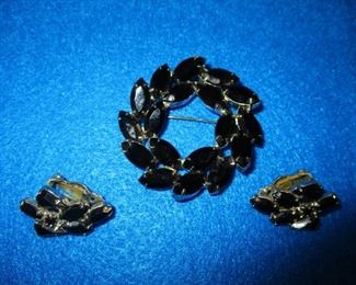 WEISS MORNING COSTUME BROOCH & EARRINGS