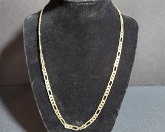 https://ctbids.com/#!/description/share/721054 20" 14K gold Figaro chain. Weight 14 grams