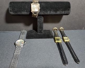 https://ctbids.com/#!/description/share/721063 Collection of watches LGP men and women's matching watches are new without tags. Mens watch approximately 9" and women's 8.75" Colorful large faced watch with rubber watch band 9.5", face 1.5" Metal watch with string connected band. Band will need to be restrung, chip in corner of glass but still sealed. Face 1.25" LGP watches should work when tabs are removed. No movement was noted on any watches at time of posting.