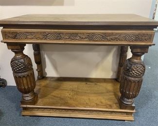 Wood hand carved table