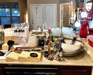 Wonderful knives including Calphalon, Mundial, Sabatier.