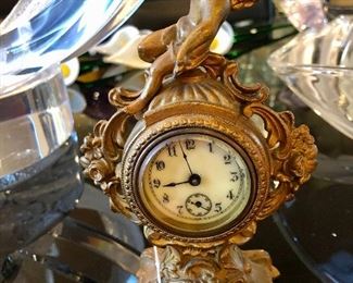Possibly Jennings antique cased clock.