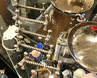 These are the coolest....silver jack knife rests!