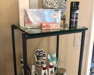 Whiting and Davis vintage mesh purse.  La Prairie box never opened.  Retails for over $200.