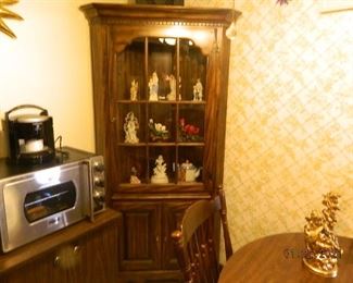 corner curio cabinet