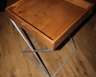 $20. Metal end table with removable tray.