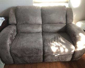 Reclining Loveseat $150