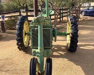 1937 John Deere Tractor Model B