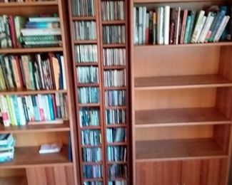 018 Media Bookcases and CDs