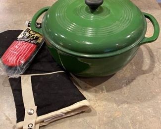 038 Green Lodge Cast Iron Pot
