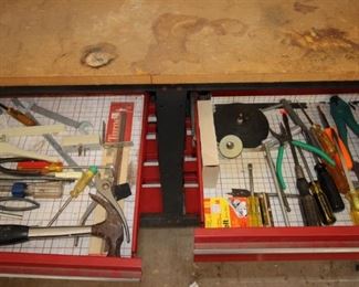 $100. craftsman tool/work bench, with tools.