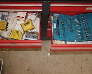 $100. craftsman tool/work bench, with tools.