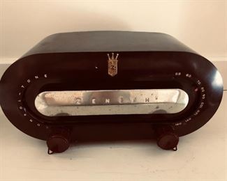 Antique Zenith Radio
