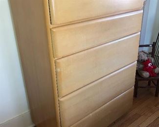 Russel Wright for Conant Ball
Full Size Bedroom Set
Chest of Drawers
Headboard & Footboard
Mirrored Vanity w/bench