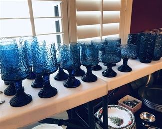 LENOX CRYSTAL IMPROMPTU DARK SKY BLUE GLASSES