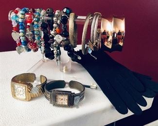 BRACLETS & WATCHES