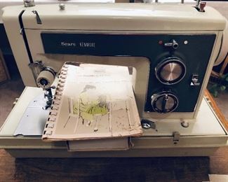 SEARS KENMORE SEWING MACHINE - MODEL 1410