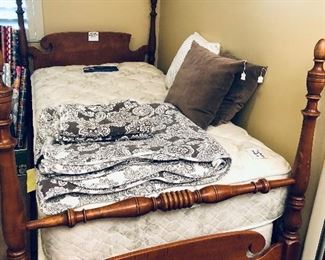 TWIN BED FRAME & TWIN MATTRESS SET