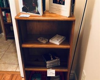 SMALL BOOKCASE