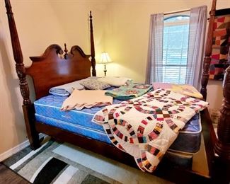 Beautiful queen size 4 poster bed