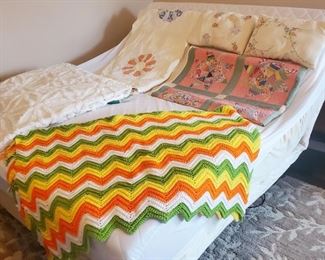 Queen size electric Tempu-Pedic bed  plus more quilts Chenille afghans, etc...