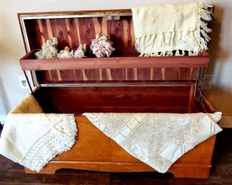 Nice vintage cedar chest