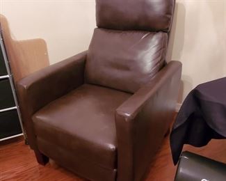 Nice (NEVER USED!) leather pushback recliner 