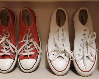 Vintage Converse tennis shoes