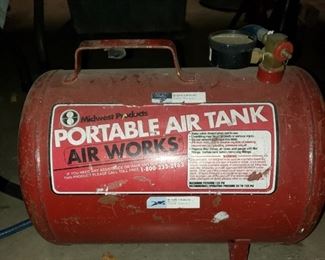 Air tank
