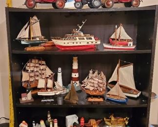 Nautical decor (Ships, etc...)