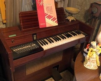 ELECTRIC PIANO-WORKS!