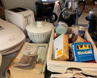 small kitchen appliances, spices