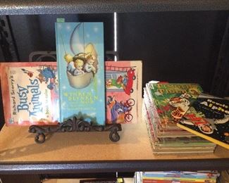 Many children's collectibles,  Little Golden Books, Richard Scarry and more.