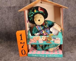 170: Muffy 12 days of Christmas, NOW $10.  WAS $20