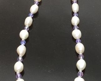 FRESH WATER PEARL NECKLACE, MAGNET CLASP