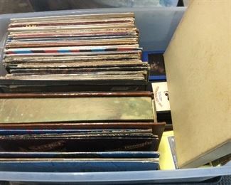 VINTAGE VINYL ALBUMS