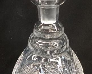 CRYSTAL WHISKEY DECANTER w STOPPER