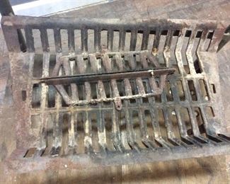 CAST IRON FIREPLACE BASKET