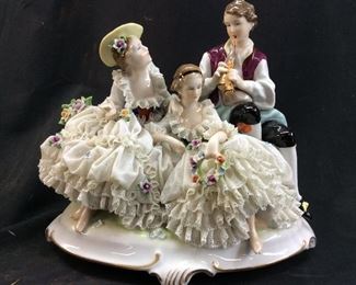 VINTAGE REGENCY FIGURINE