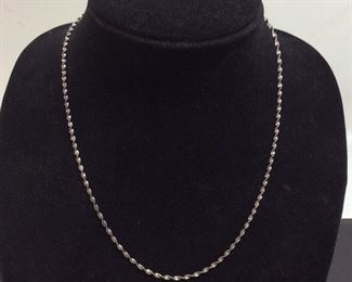 18’’ 925 SILVER SWIRL NECKLACE