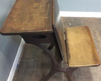 VINTAGE CHILD’S SOUTHERN SCHOOL DESK