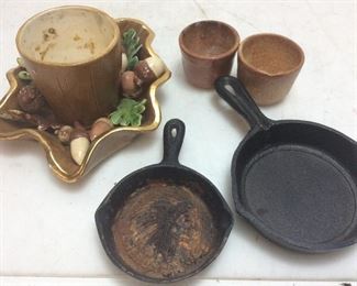 CAST IRON SKILLETS