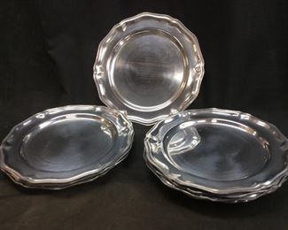 8 VINTAGE EALES 1779 PEWTER PLATES